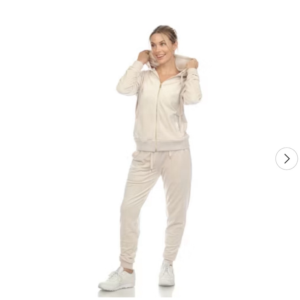 Women’s Cream Velour Joggers & Zip Hoodie Set